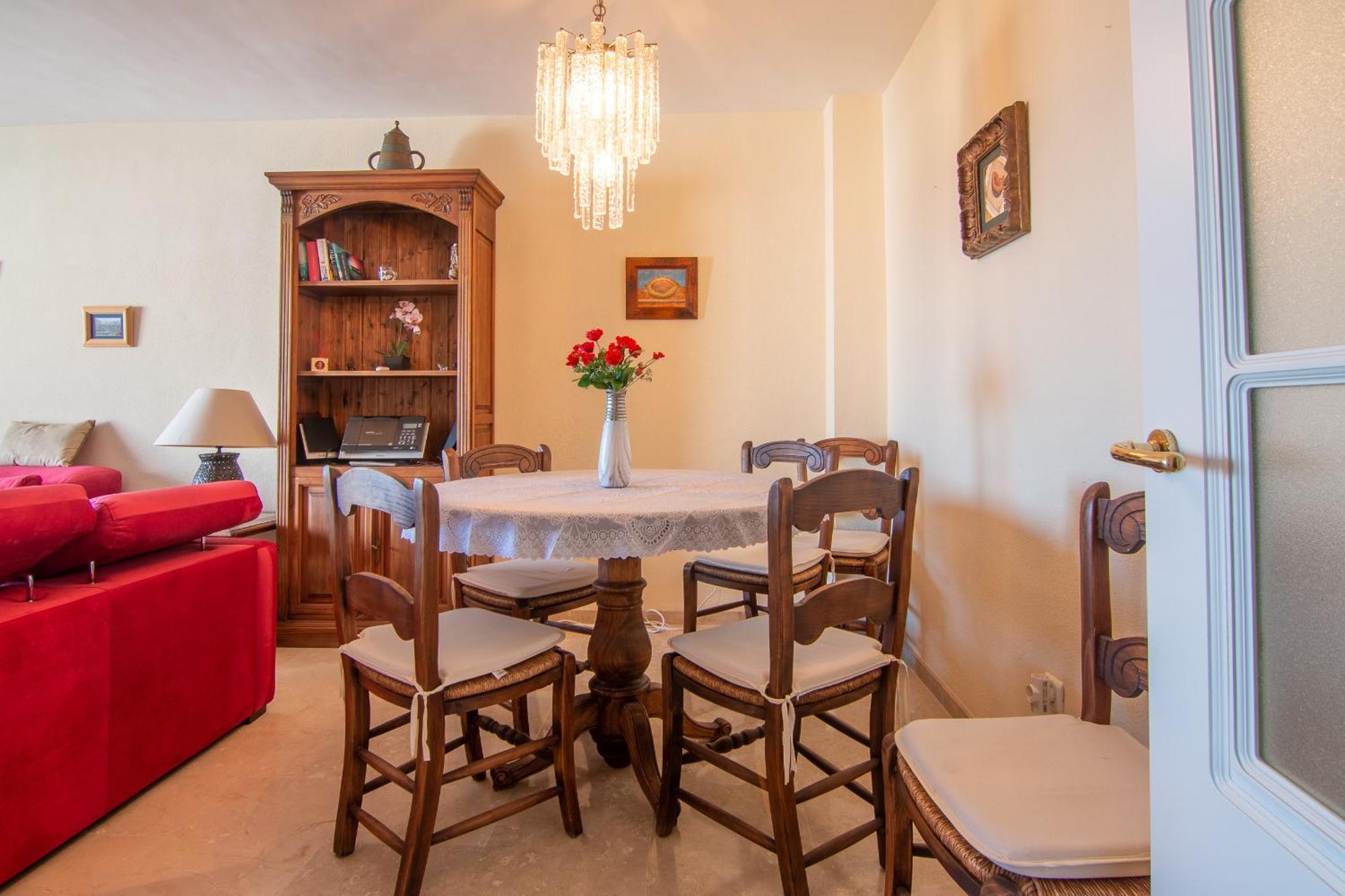 2233-Lovely 2 Bedrooms On The Beach, Pool And Port Манилва Экстерьер фото